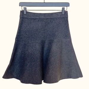 NWT Tahari flared circle skirt gray Womens Sz S $89